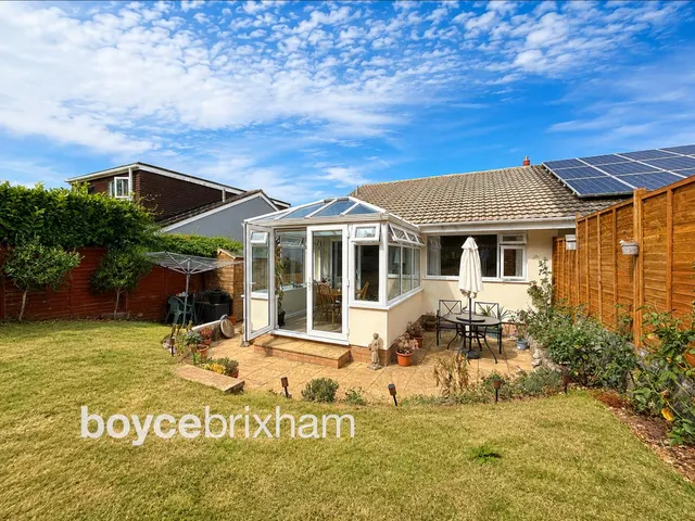 Springdale Close, Brixham, photo 1