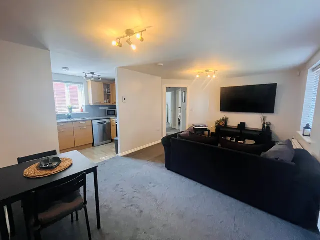 Wylam Close, Clay Cross, S45, photo 2