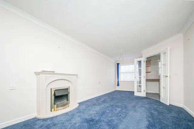 Photo 2 — Marine Parade West, Clacton-On-Sea