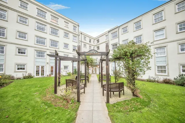 Marine Parade West, Clacton-On-Sea, CO15, photo 1
