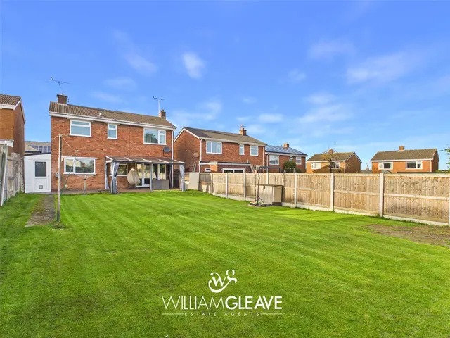 St. Davids Drive, Connah's Quay, Deeside, Flintshire, CH5 4SR, photo 1