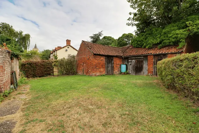 The Hill, Worlaby, DN20, photo 2