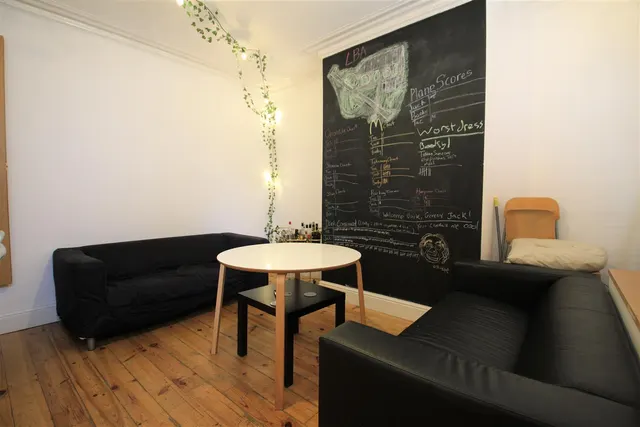 John Street, Hyde Park, LS6, photo 1