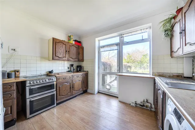 Photo 2 — Grangemill Road, SE6