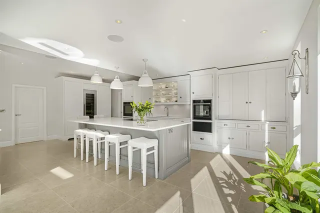 Prestbury, Macclesfield, photo 3