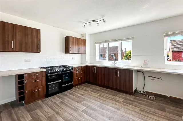 Rustington, Littlehampton, BN16, photo 3