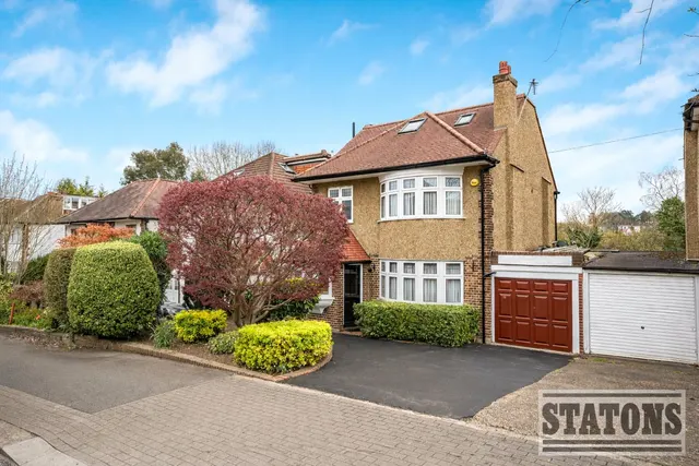 Longland Drive, Totteridge, London, N20 8HN, photo 1