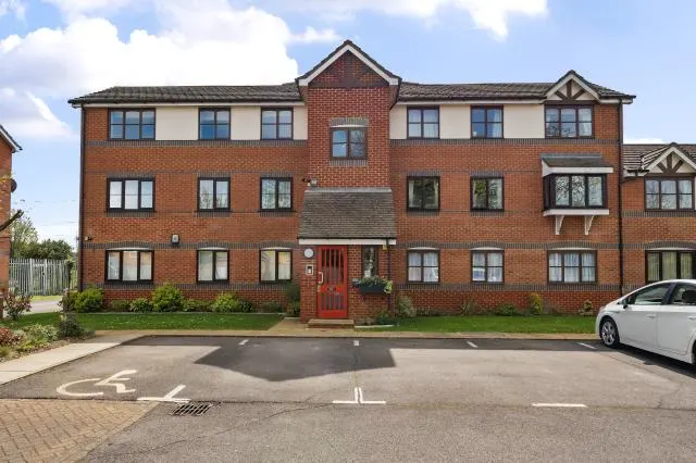 Coalmans Way, Burnham, SL1, photo 1