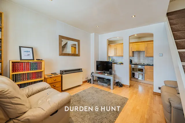Hereward Green, Loughton, IG10, photo 2