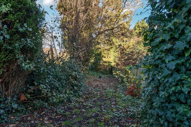 Photo 2 — St Johns Terrace, Enfield