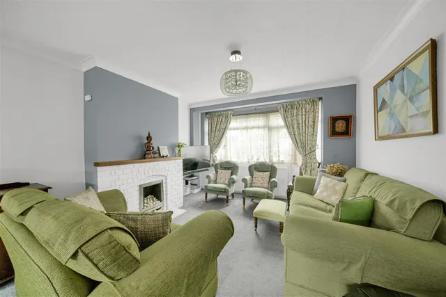 Morley Road, Chadwell Heath, RM6, photo 3
