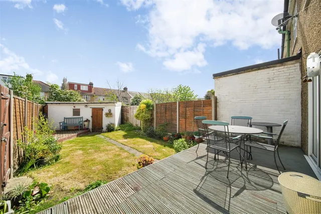 Morley Road, Chadwell Heath, RM6, photo 2