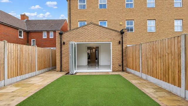 Roding Drive, Little Canfield, CM6, photo 3