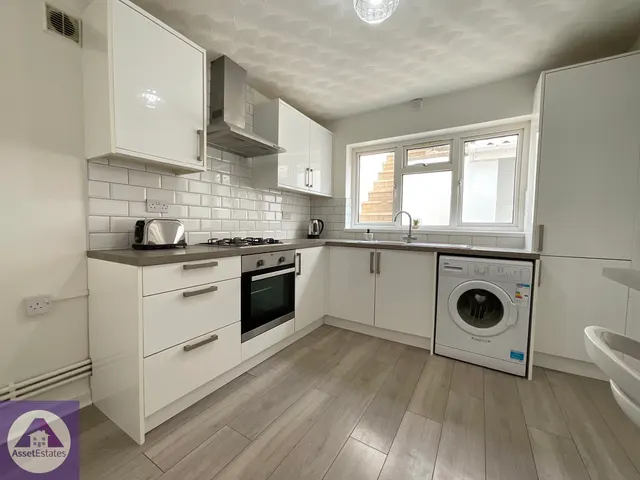 Photo 2 — Oak Street, Abertillery