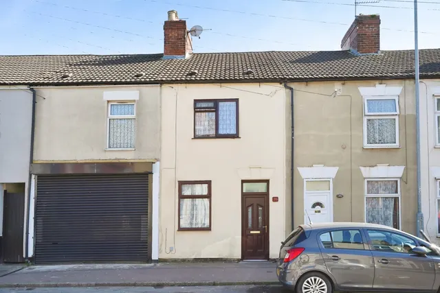 Uxbridge Street, Burton-on-Trent, DE14, photo 1