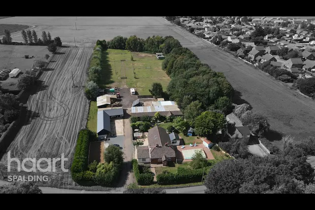 Millgate, Whaplode, PE12, photo 1