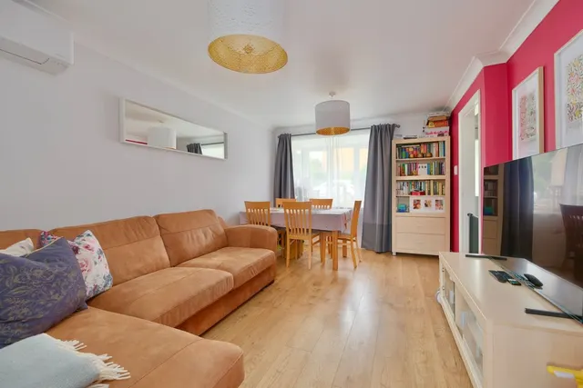 Ennerdale Close, Stukeley Meadows, PE29, photo 2