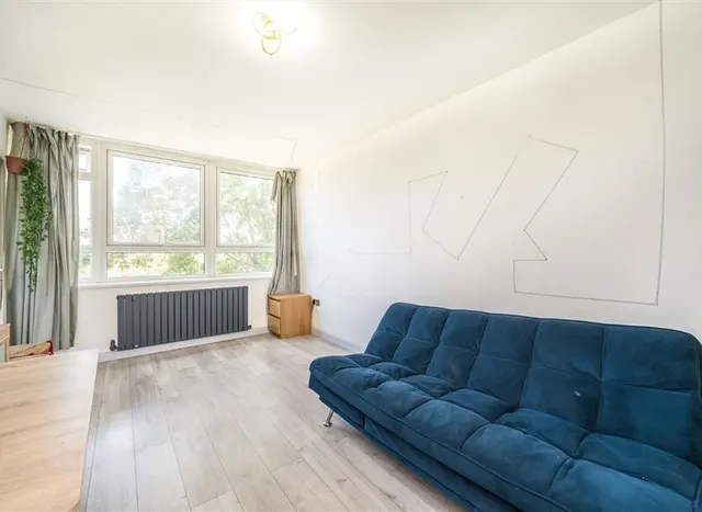 Crownstone Road, Brixton, SW2, photo 1