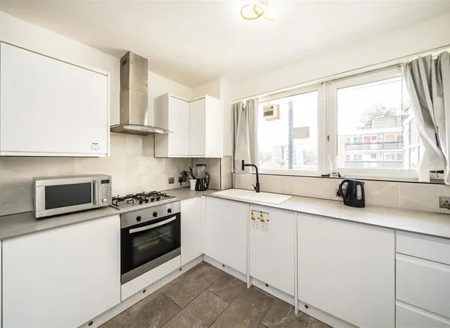Crownstone Road, Brixton, SW2, photo 2