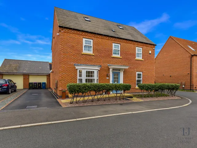Poppy Close, Cotgrave, NG12, photo 1