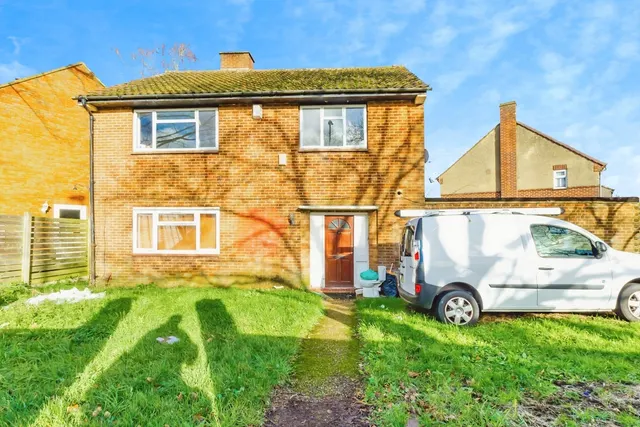 Arnhem Drive, Croydon, Surrey, CR0, photo 1