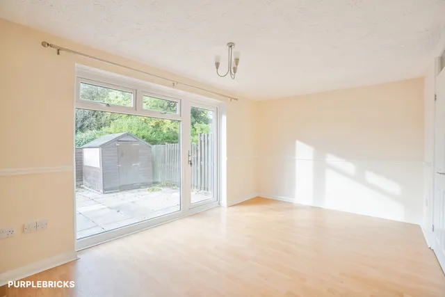 Green Oak Avenue, Sheffield, S17, photo 2