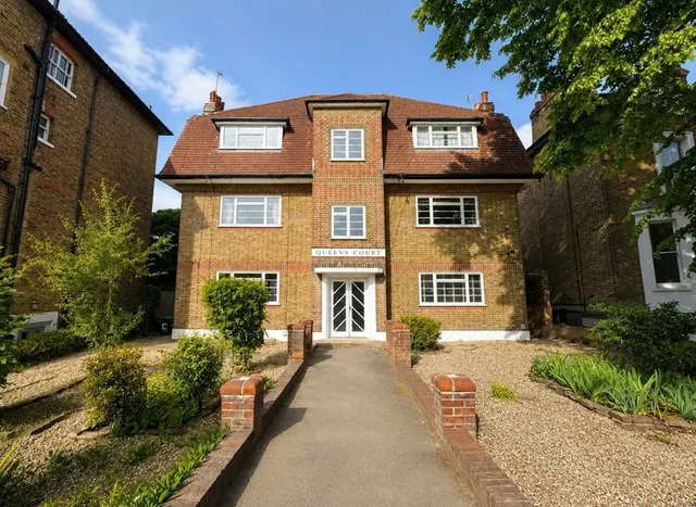 Queens Road, Twickenham, TW1, photo 1