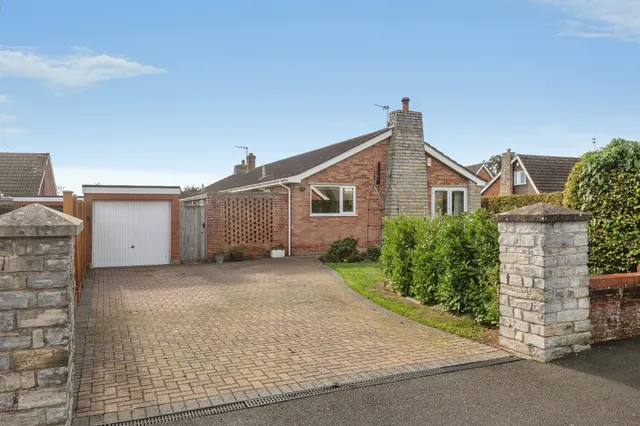 Woodlands Drive, Ruishton, TA3, photo 1