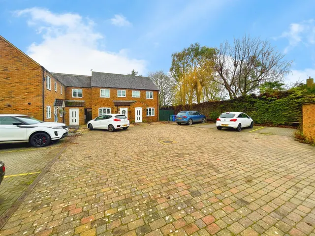 Photo 2 — The Old School Yard, Swineshead, PE20