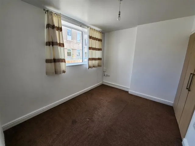 Photo 3 — Commercial Street, Cinderford