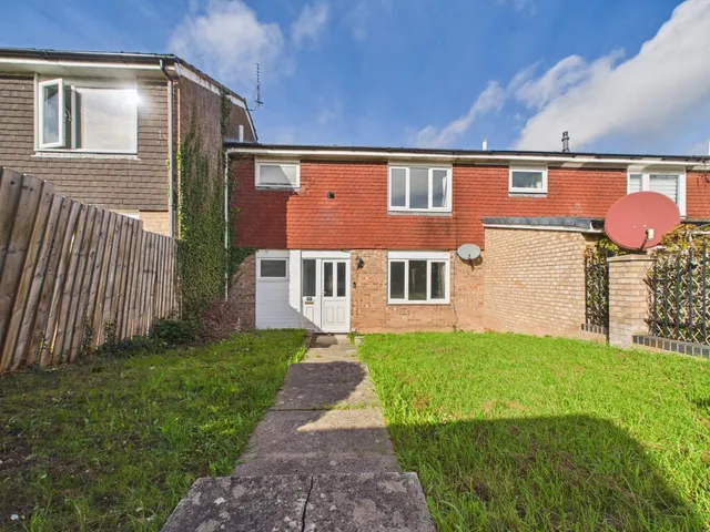 Barons Mead, Hereford, HR2, photo 1