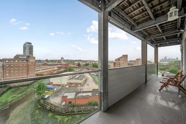 Merryweather Place, SE10, photo 1