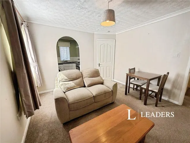Kern Close, Southampton, SO16, photo 1
