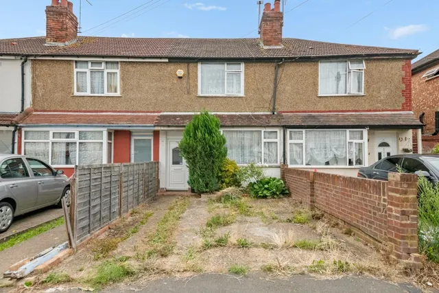 Woodrow Avenue, Hayes, UB4, photo 1