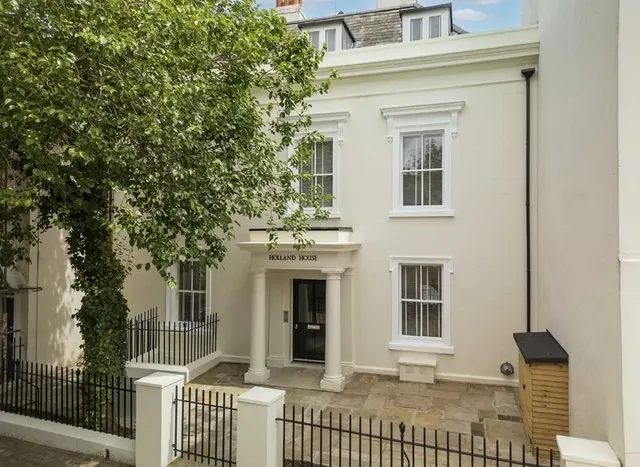 Church Street, Isleworth, TW7, photo 1