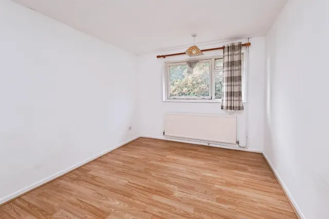 Pightle Crescent, Buckingham, MK18, photo 1