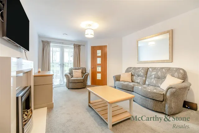 Enderby Road, Blaby, LE8, photo 1