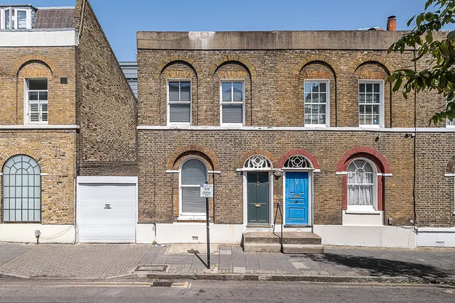 Clapham Manor Street, London, SW4, photo 1