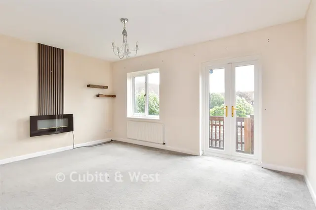 Dinsdale Gardens, Rustington, BN16, photo 3