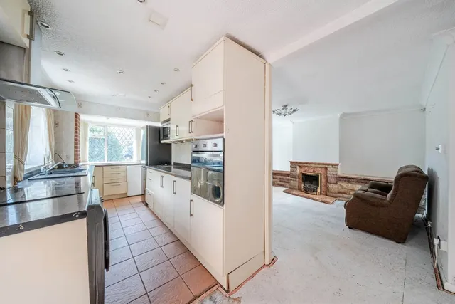 Ravensdale Close, Inkersall, S43, photo 3