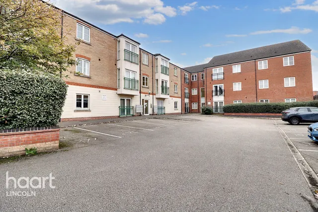 Riverside Drive, Lincoln, LN5, photo 1