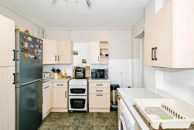 Brighton Road, Worthing, BN11, photo 3