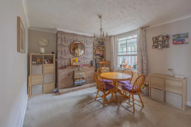 Portman Street, Taunton, TA2, photo 3