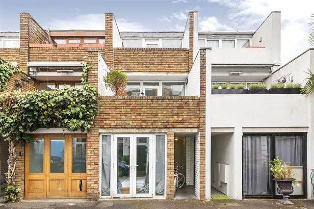Ruston Mews, London, W11, photo 1