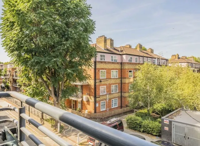 Photo 3 — Spa Road, Bermondsey, SE16