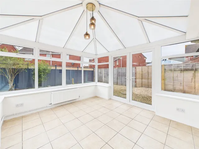 Jubilee Way, St. Georges, BS22, photo 3