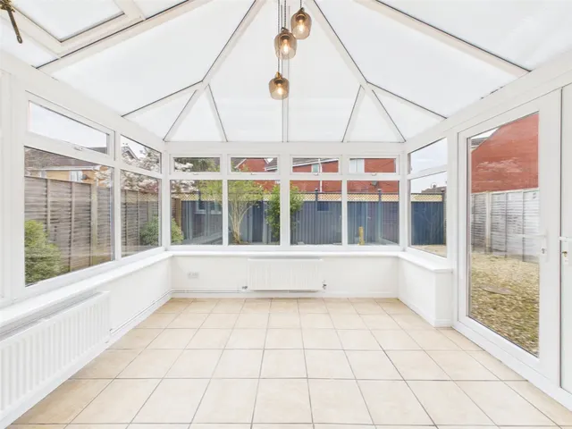 Jubilee Way, St. Georges, BS22, photo 2