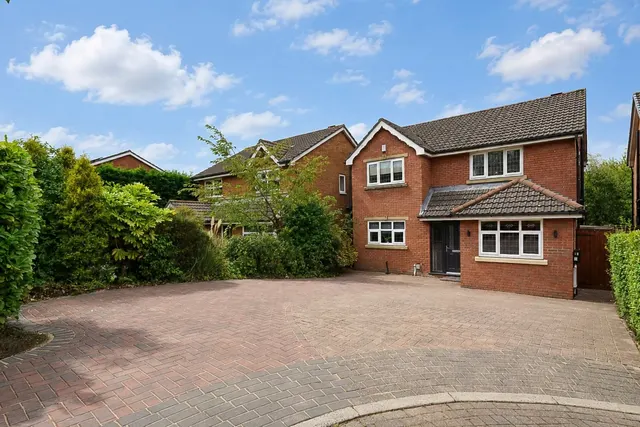 Bracken Close, Chorley, PR6, photo 1