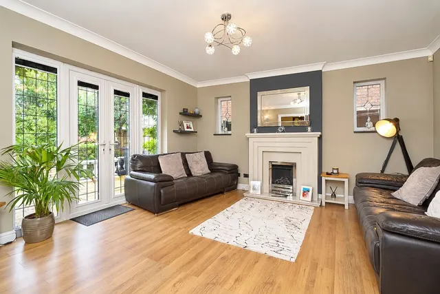 Bracken Close, Chorley, PR6, photo 2