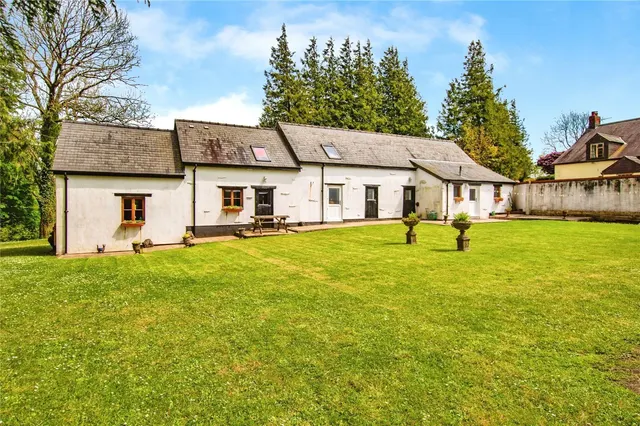 Penybont, Carmarthen, SA33, photo 1